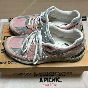 뉴발란스 991 v1 핑크 280사이즈