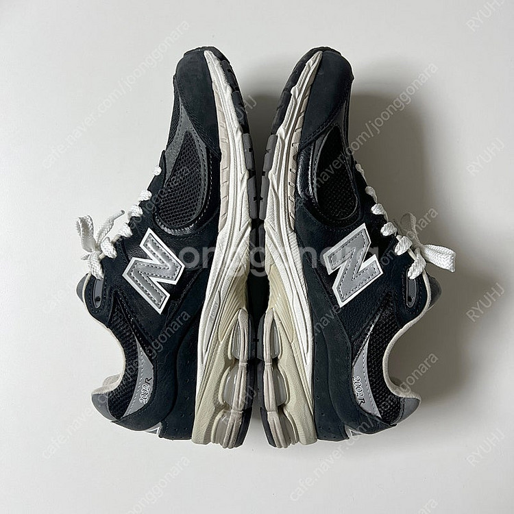 (가격인하)뉴발란스 2002 RNC 블랙 270--3
