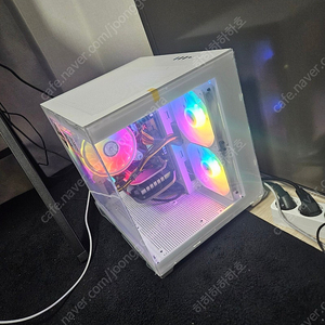 RTX 4060 화이트 32인치 200hz 모니터 게이밍모니터
