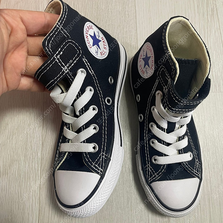 컨버스 키즈 180 새상품 컨버스 키즈 하이 블랙180 이미지