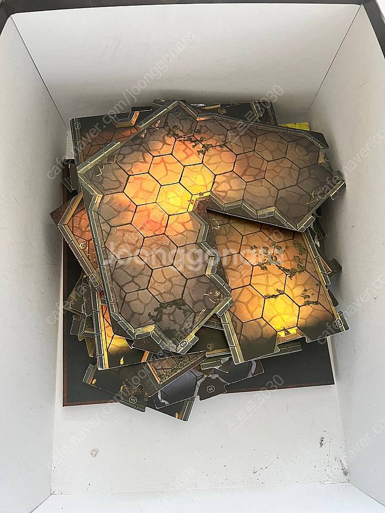 글룸헤이븐 보드게임 9만원(리무버 스티커 포함)--4