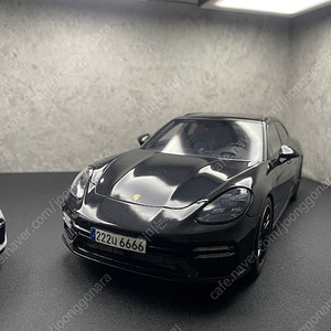 1:18 지티스피릿 포르쉐 파나메라 투리스모 팝니다.(오토아트,다이캐스트,bbr)