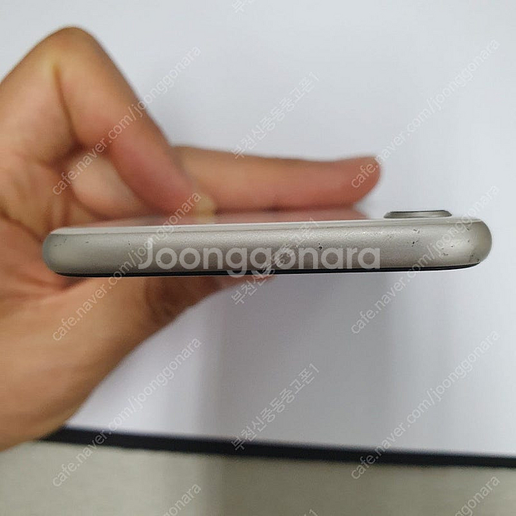 199515 아이폰SE2 화이트 64기가 무잔상 액정SS급 메인폰 자녀폰 추천 15만원--3