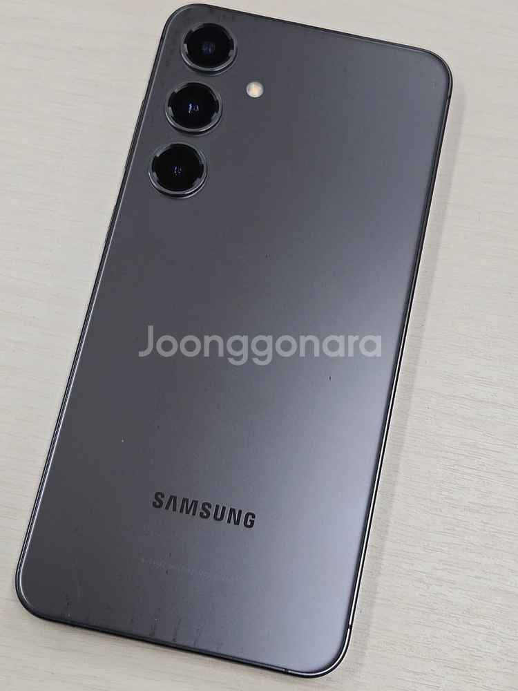 갤럭시 S24플러스 블랙색상 256용량 상태좋은 무잔상...--0