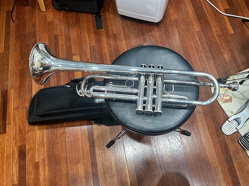 야마하 트럼펫 ytr 2330 이미지