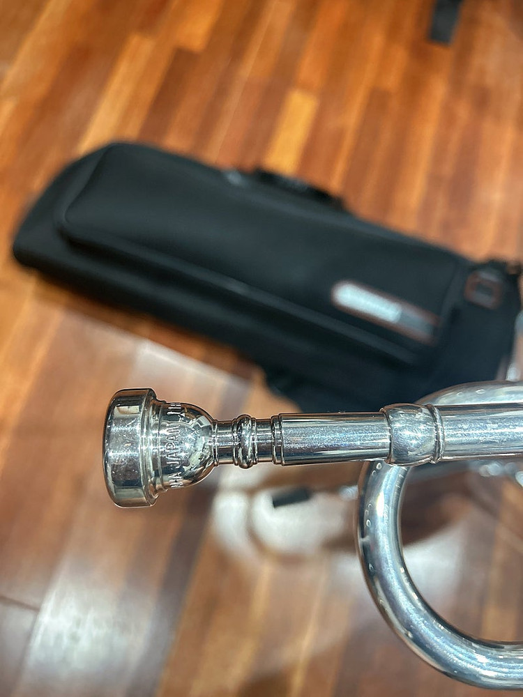 야마하 트럼펫 ytr 2330 이미지