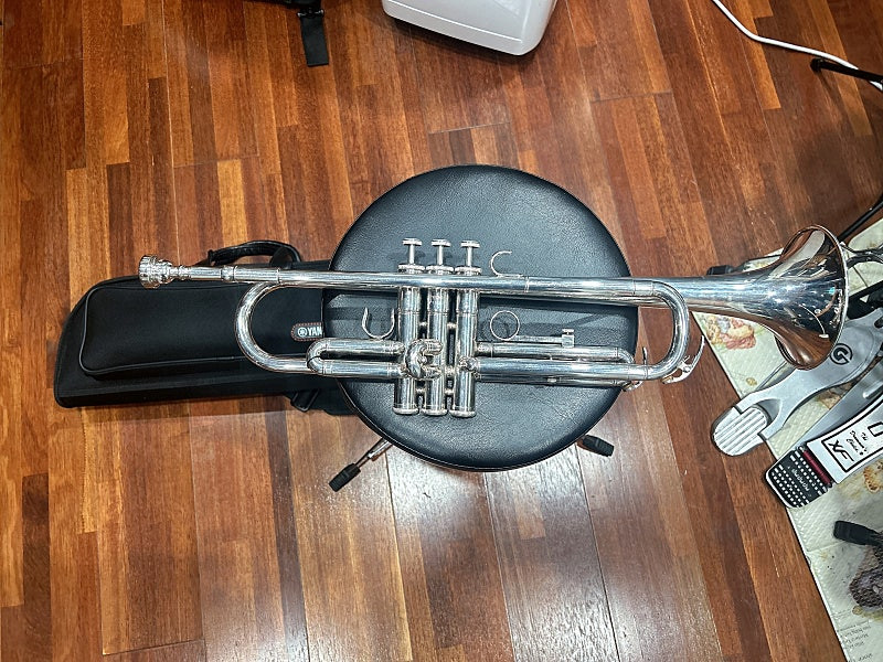 야마하 트럼펫 ytr 2330 이미지