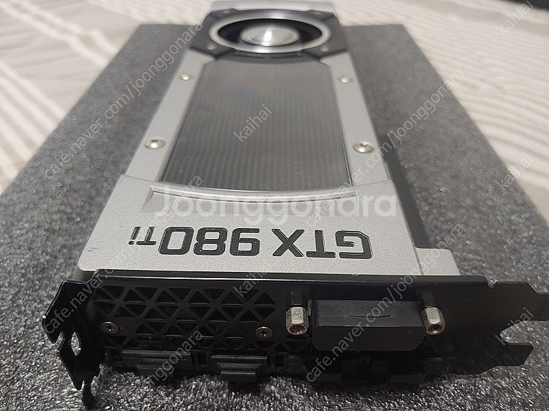 NVIDIA GeForce GTX 980 Ti 6GB--4