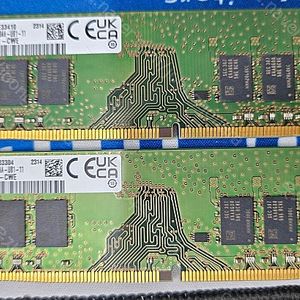 삼성 ddr4 8gb x 2 3200 팝니다