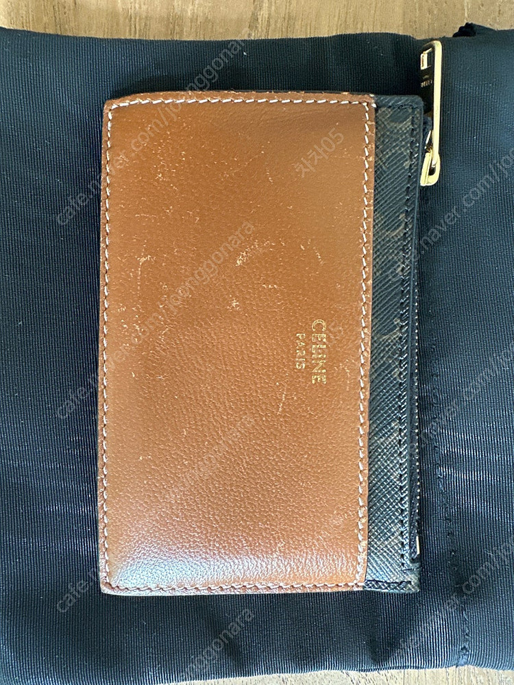 셀린느 트리옹프 카드지갑--1