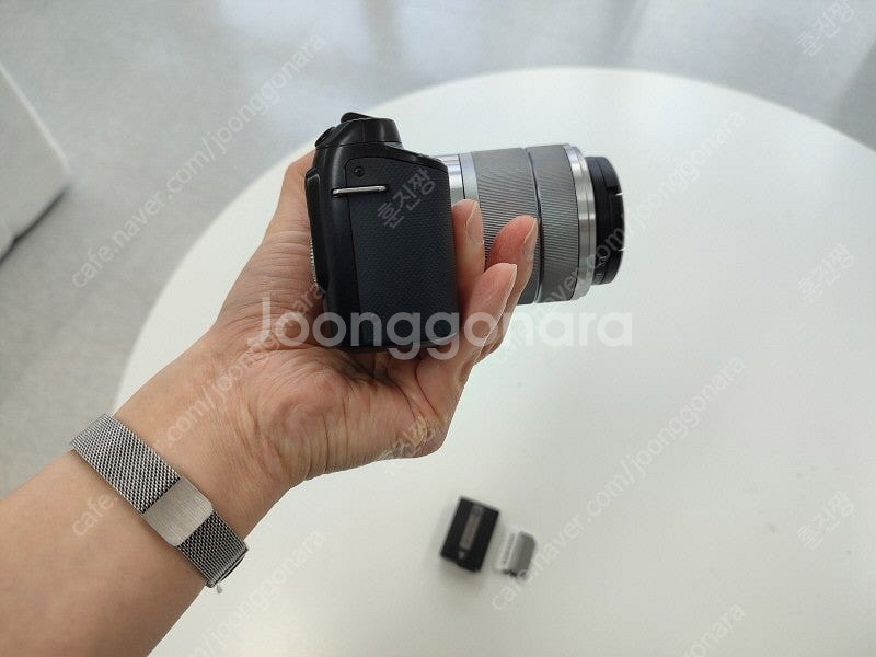 소니 NEX-F3 미러리스 + 18-55mm 18만원--4