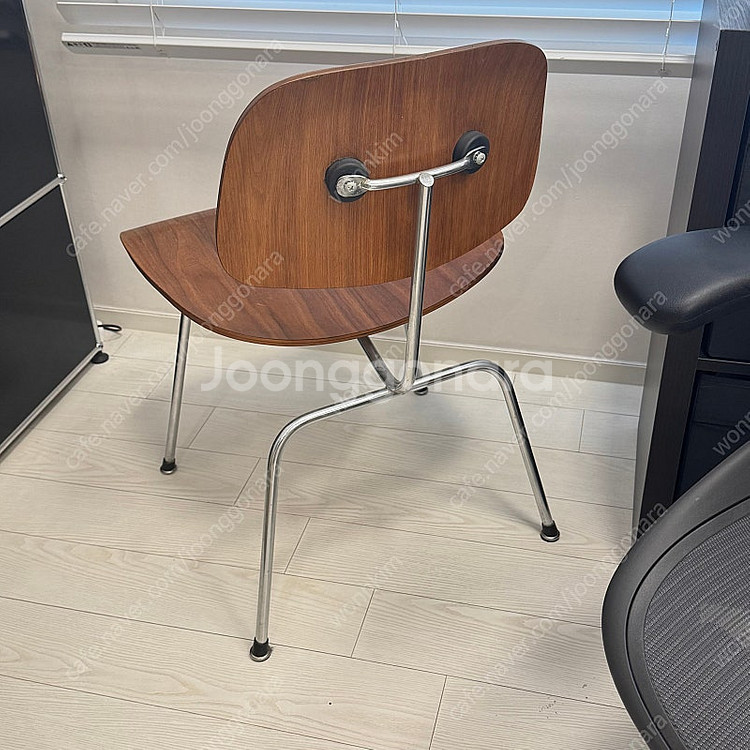 허먼밀러 DCM 체어 2세대 Herman Miller ...--1