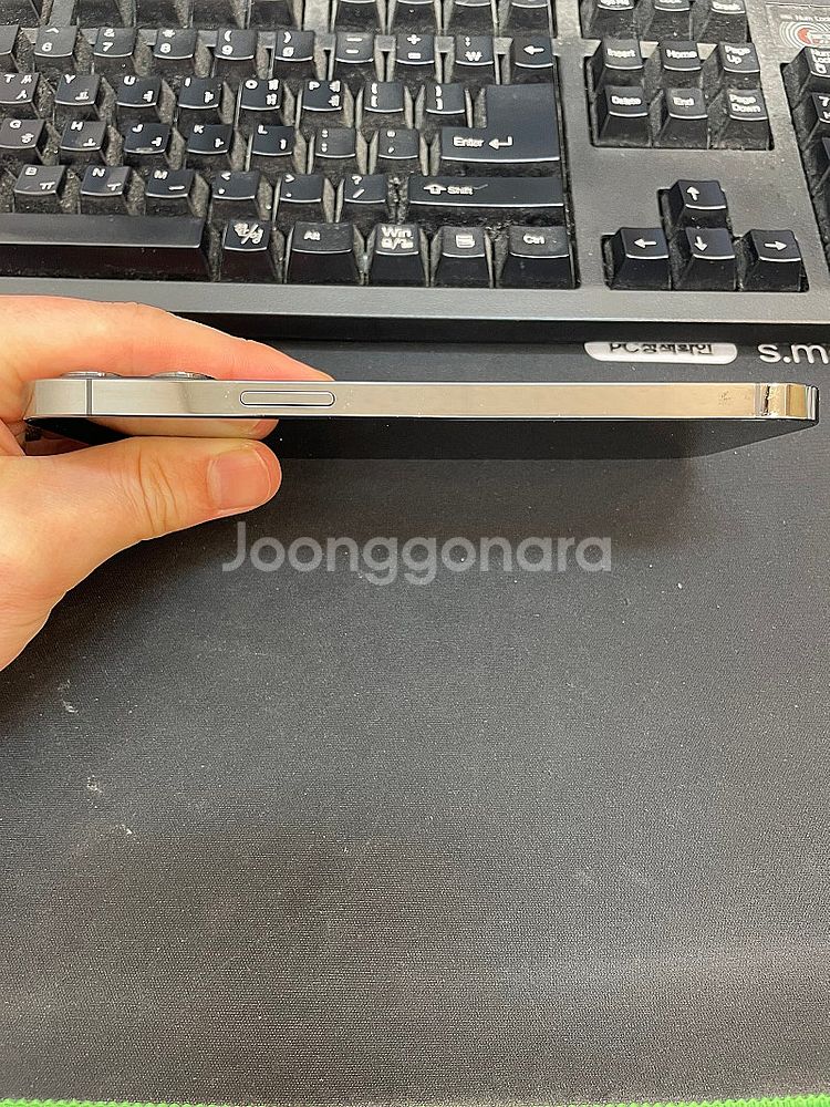 아이폰12프로맥스 블랙 128GB 상태좋은 중고53만팝...--4