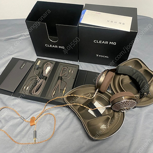 Focal CLEAR MG 헤드폰 + R&S 그래핀 케이블(4.4) 판매합니다.