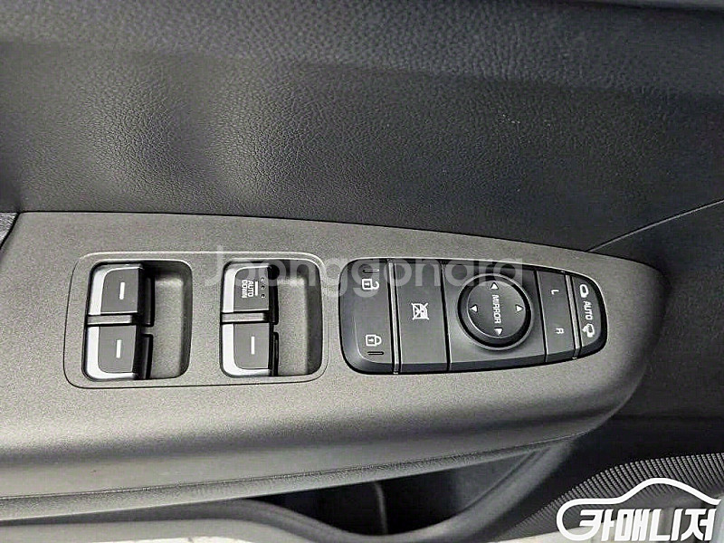 [기아]스포티지 더 볼드 1.6 디젤 2WD 트렌디 (...--8