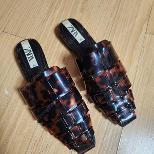 자라 뮬슬리퍼, 샌들슬리퍼 230사이즈35