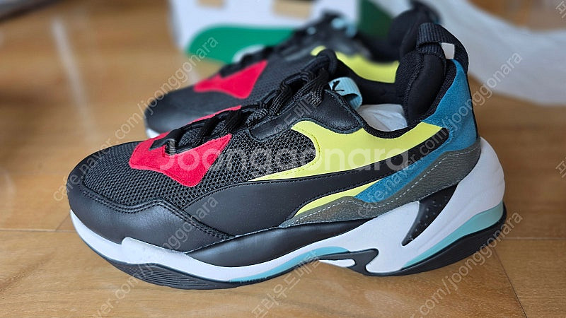 푸마 썬더 스펙트라 새상품 250mm--0