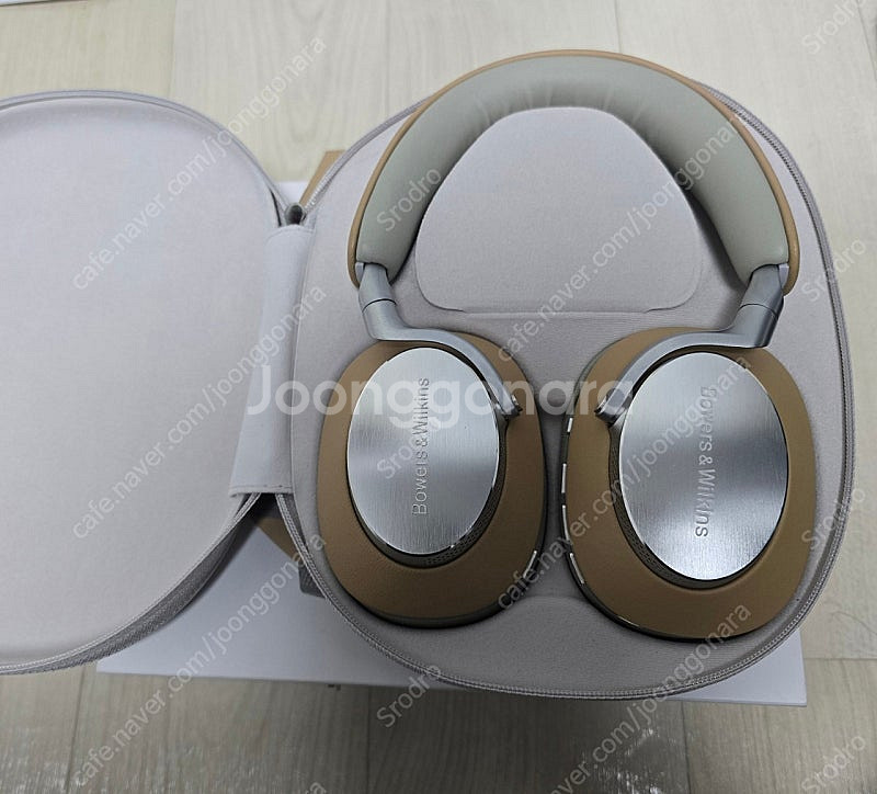 바워스앤윌킨스 B&W px8 헤드폰 판매--6