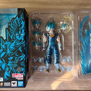 SHF 슈퍼사이어인 갓 SSG베지트 팝니다.