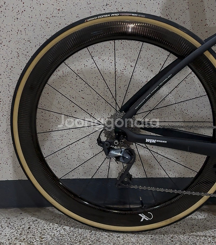 Ax lightness 55t 카본 휠셋--3