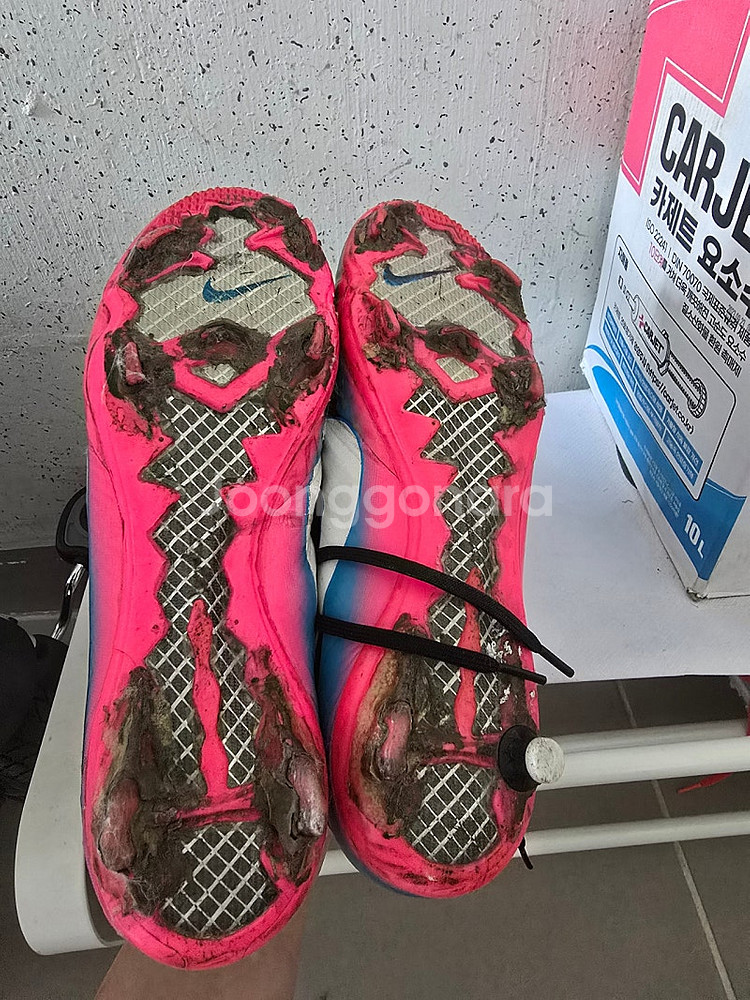머큐리얼베이퍼 CR7 모렐리아네오 팝니다--4