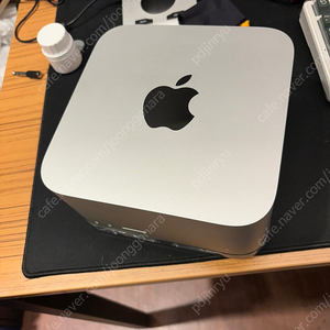 맥스튜디오 m2max 12코어 / 램32 / ssd 1tb / gpu 30코어 / 박스풀 / 받침 포함