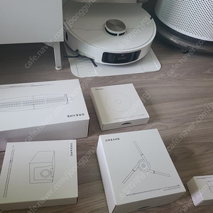 드리미 X40 Ultra 올인원 로봇청소기 판매합니다.