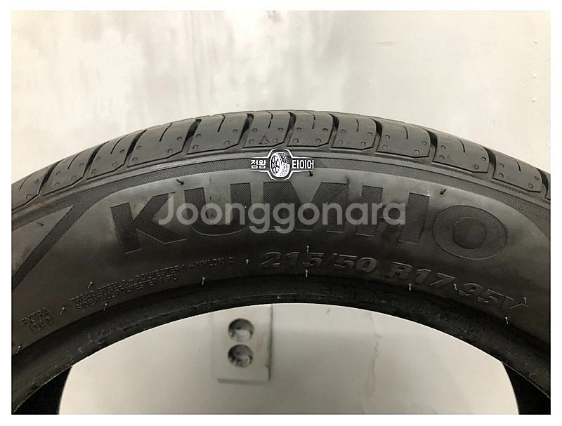 중고타이어 금호타이어 솔루스TA51 215/50R17 ...--0