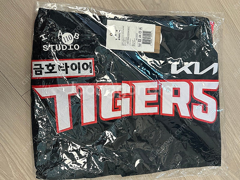 (정가양도) 기아타이거즈 어센틱 유니폼 홈/원정 새상품...--1