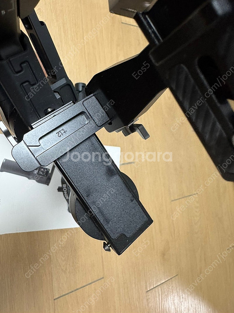 DJI RS3 Mini 짐벌+스몰리그 4197 핸들--3