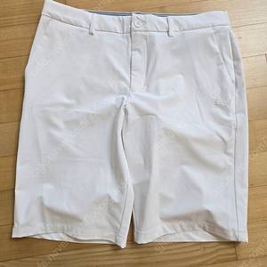 푸마골프반바지 흰색 34사이즈
