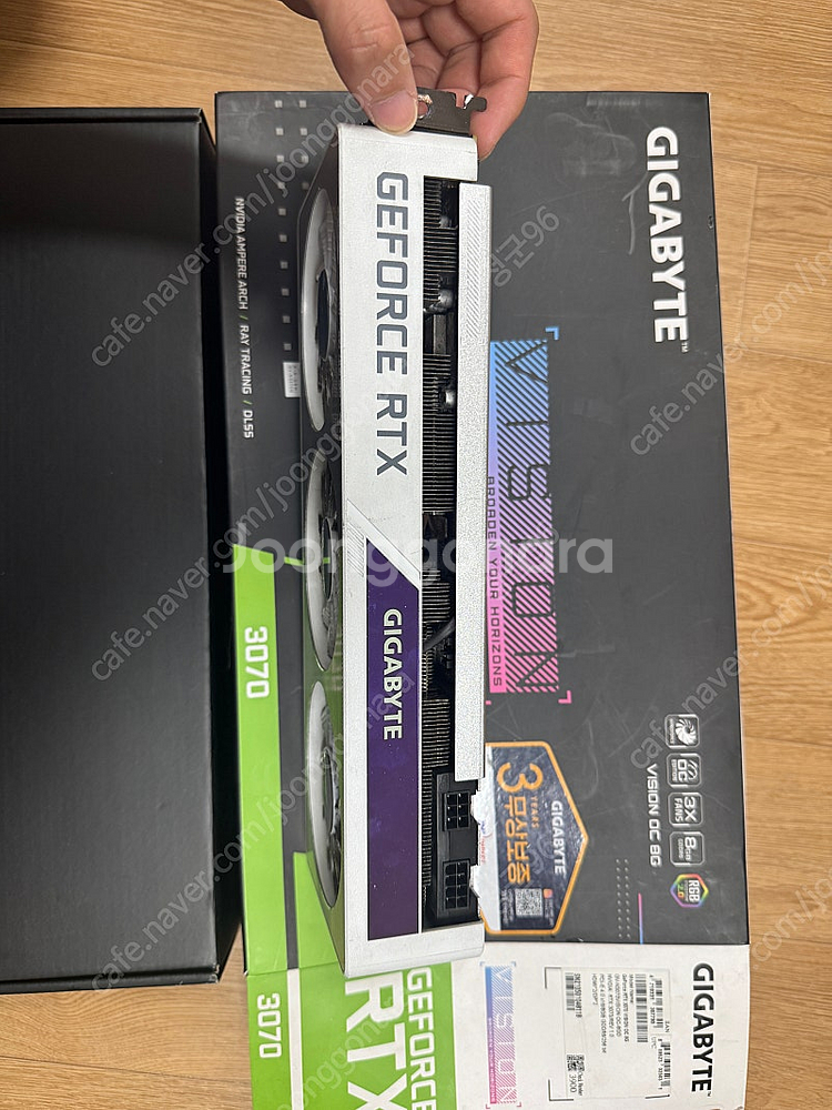 기가바이트 RTX3070 비전 화이트 3팬 그래픽카드 ...--1