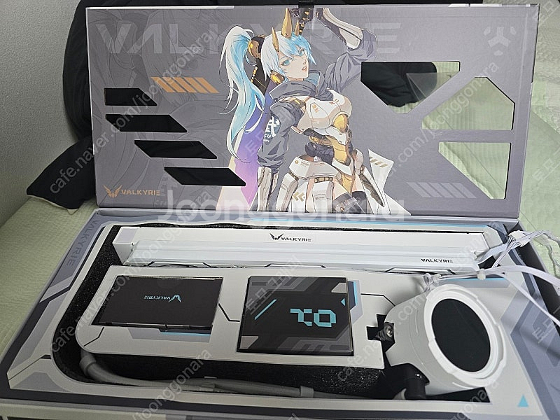 발키리 V360 ARGB 화이트--0