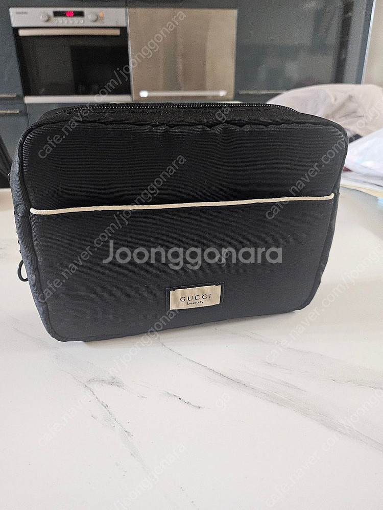 구찌뷰티 파우치--0