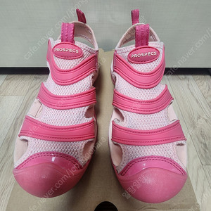 여아 프로스펙스키즈 샌들 240사이즈