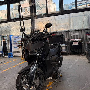 엑스맥스300 xmax 24년식 11000km 급매 저렴하게