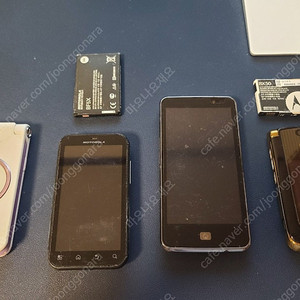 모토로라 레이저2 V9m LE  모토로라 디파이 MB525  삼성 sph-w8350  lg 옵티머스 LTE(LG-LU6200) b600bk배터리 팝니다