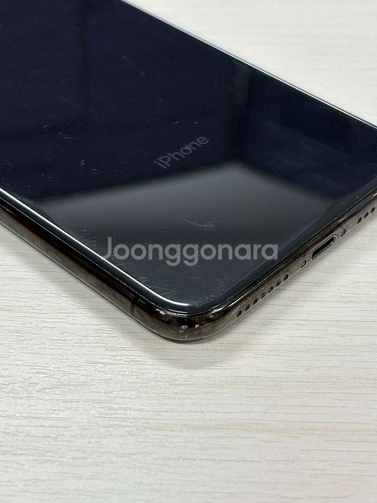 아이폰XS MAX 블랙색상 256용량 액정상태 너무좋은...--3
