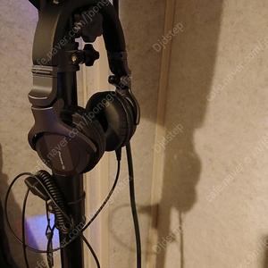 DJ용 헤드폰 (Pioneer HDJ Cue1)