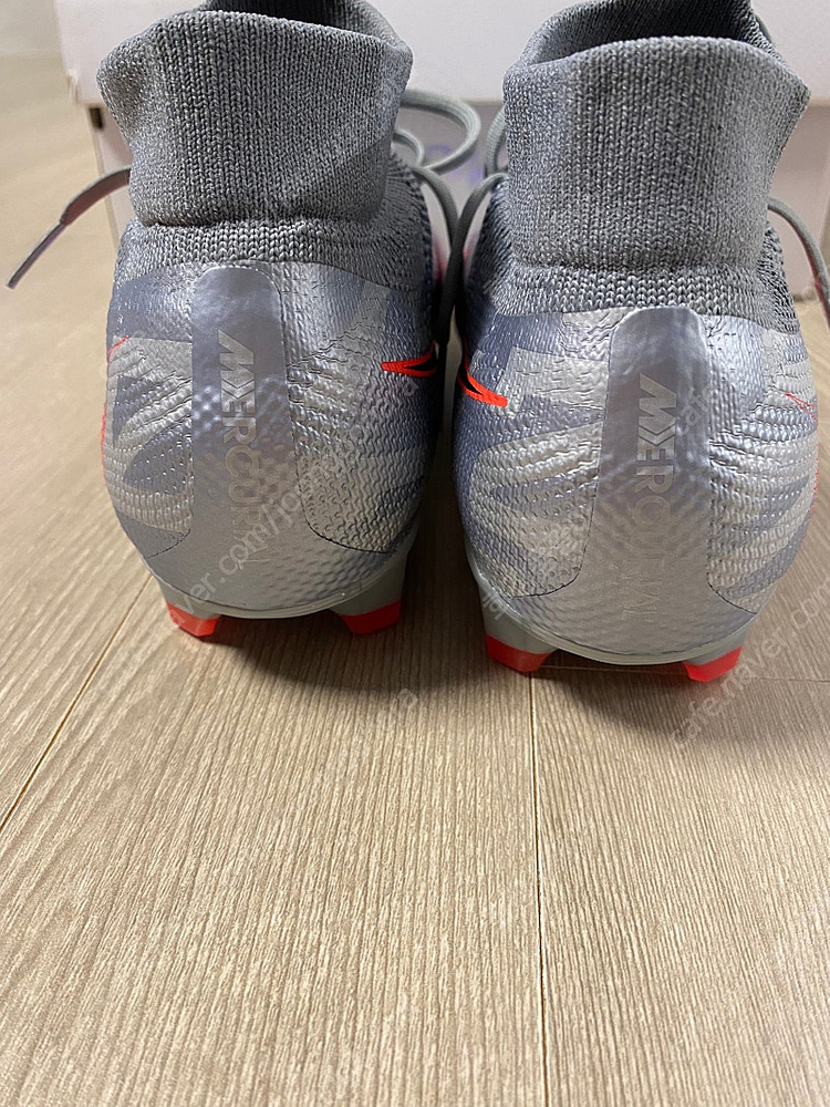 나이키 축구화 260 새상품 at5382906--1