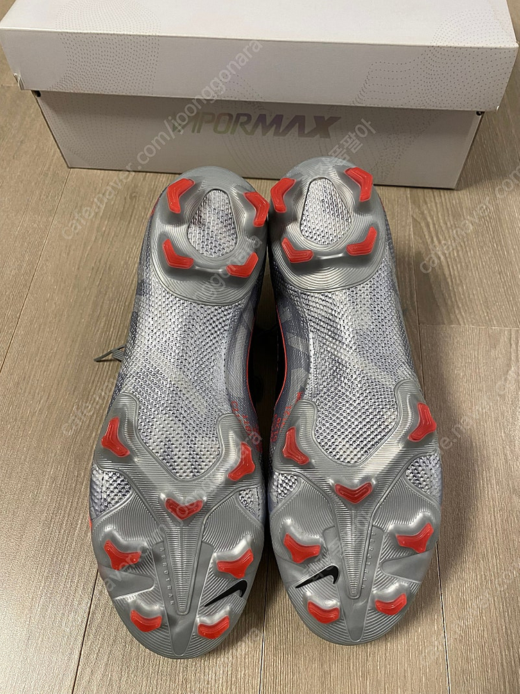 나이키 축구화 260 새상품 at5382906--3