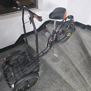 삼륜자전거 판매합니다