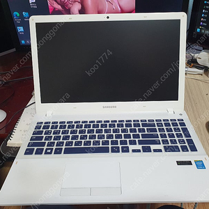 삼성 15.6인치 노트북 nt450r5j-x58m 팝니다
