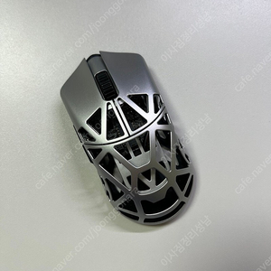 wlmouse beast x mini 실버 팝니다