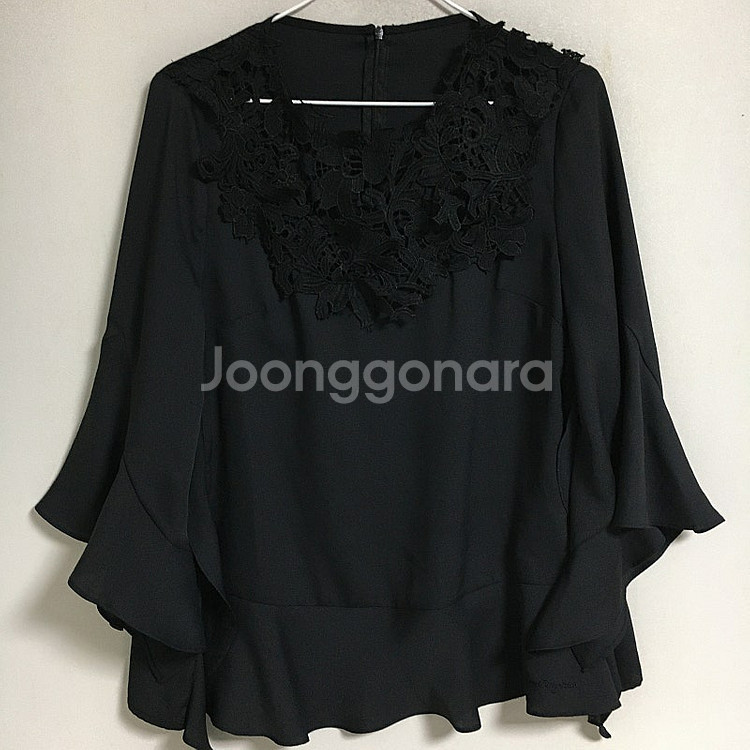 손정완 정품 레이스 러플 블라우스 66 / 랑방 마인 ...--0