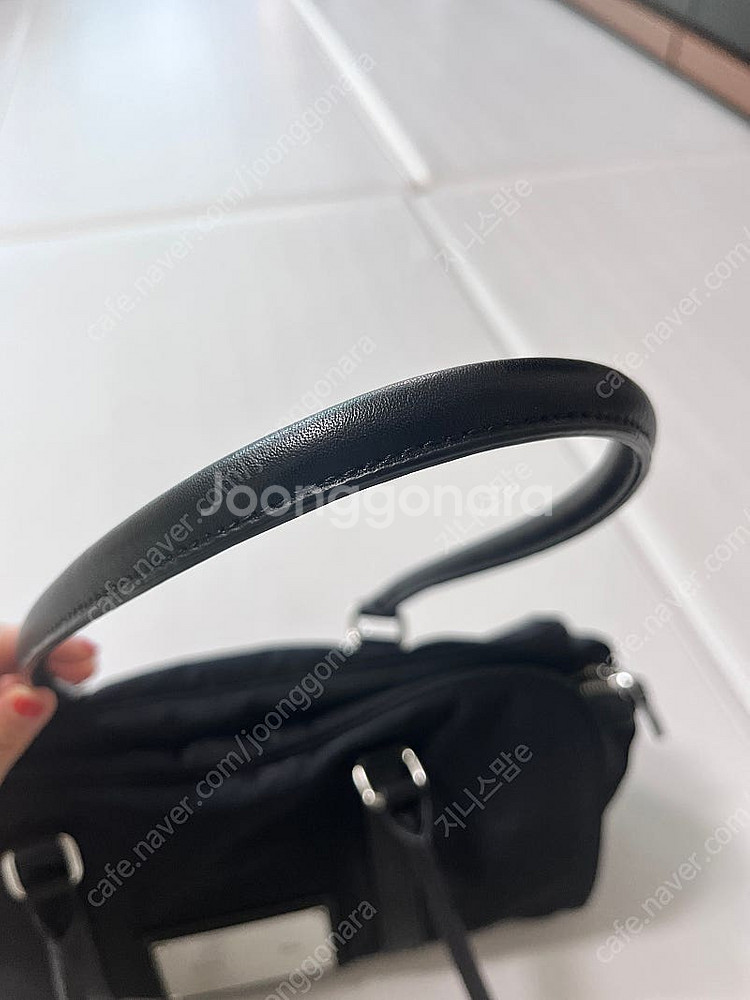 마뗑킴 스포티 토트백 블랙--3