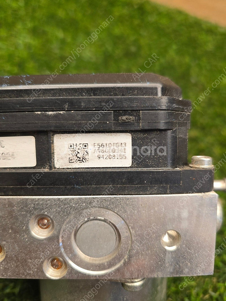 인피니티 Q50 하이브리드 ABS모듈 20만원--3