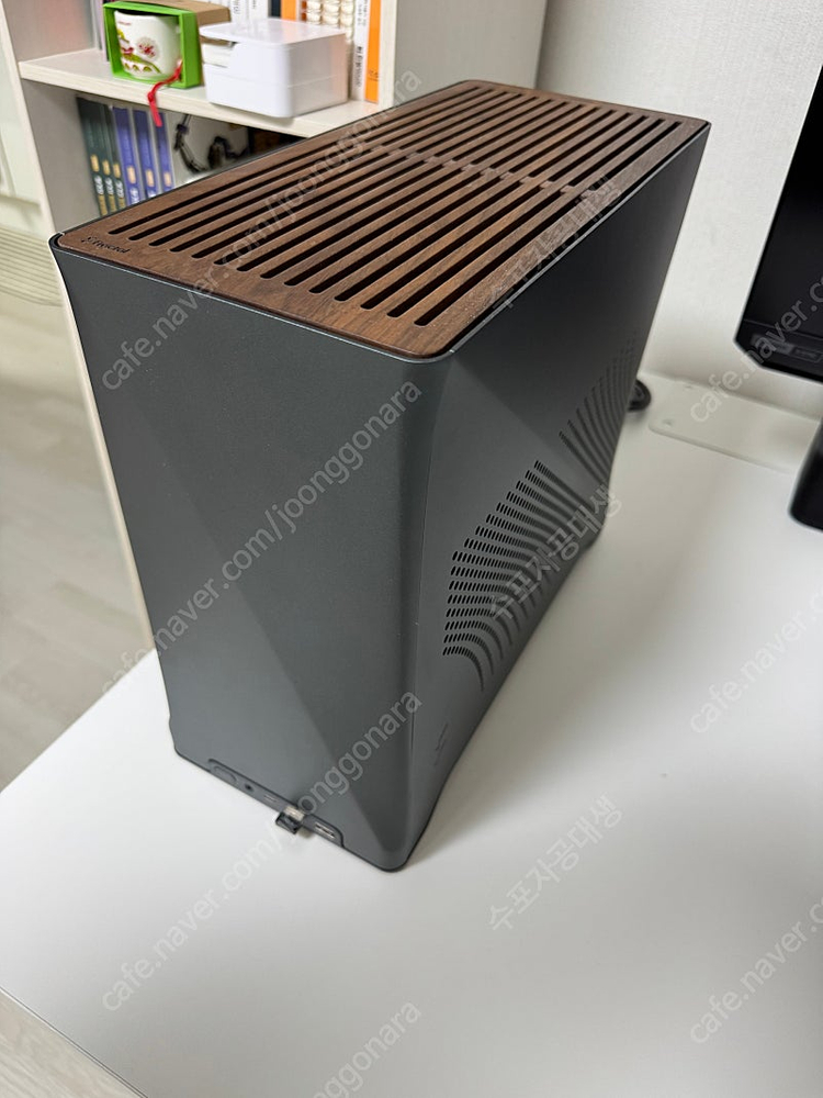 ITX 게이밍 데스크탑 (SFF) 프렉탈 ERA2 판매합니다.--1