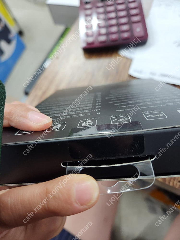 삼성 hdd포터블 hx-mk20y19 2테라 2tb 사진에 보이는그대로입니다 위아래 봉인 그대로입니다 이미지