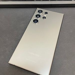 갤럭시S24울트라 블랙 256GB 무잔상 상태좋은 중고88만팝니다